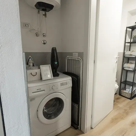 Ambrosia Home, Moderno Loft Tra Navigli E Bocconi - Daniele *