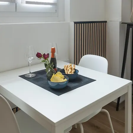 Moderno E Confortevole Loft Tra Navigli E Bocconi Milan